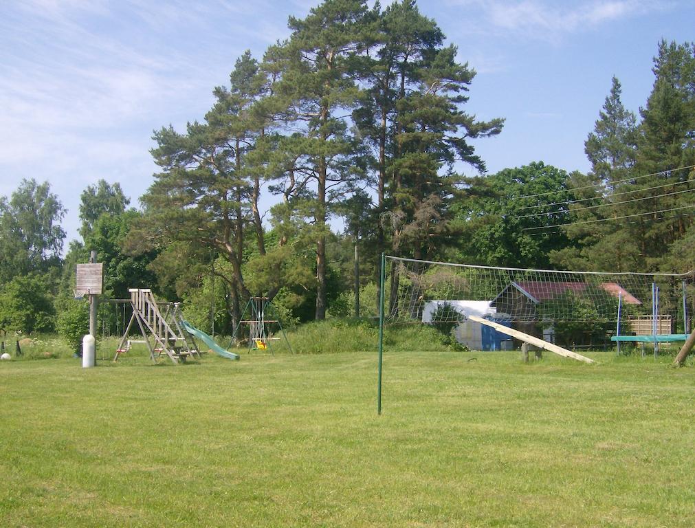Hotel Kiige Holiday Park Linnamäe Zimmer foto