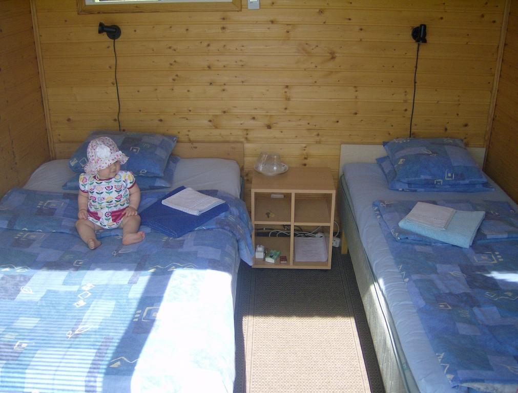 Hotel Kiige Holiday Park Linnamäe Zimmer foto